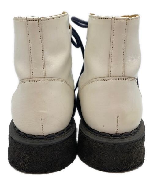 GEORGE COX（ジョージコックス）GEORGE COX (ジョージコックス) ホワイトレザー ブラックインターレース ホワイト サイズ:SIZE 7 (25.5-26cm)の古着・服飾アイテム