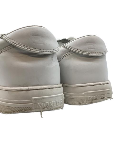 MONCLER（モンクレール）MONCLER (モンクレール) NEW MONACO ホワイト サイズ:SIZE 40の古着・服飾アイテム