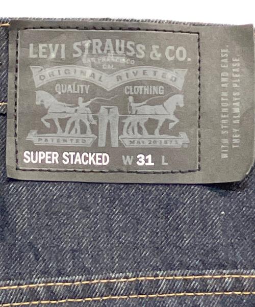 LEVI'S（リーバイス）LEVI'S (リーバイス) デニムパンツ ブルー サイズ:SIZE 78.5cm(W31) 未使用品の古着・服飾アイテム