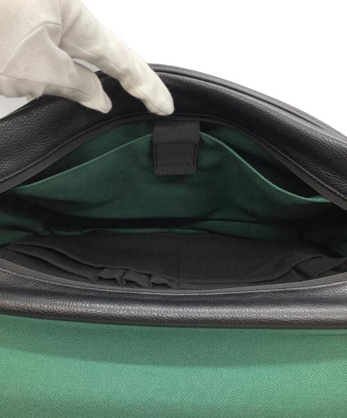 dunhill（ダンヒル）dunhill (ダンヒル) メッセンジャーバッグ ブラックの古着・服飾アイテム