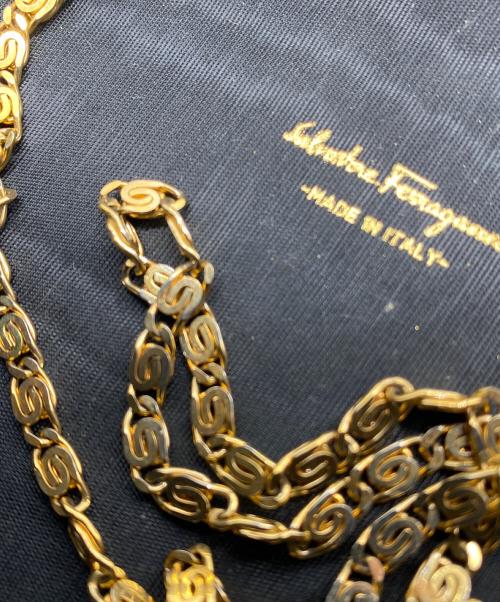 Salvatore Ferragamo（サルヴァトーレ フェラガモ）Salvatore Ferragamo (サルヴァトーレ フェラガモ) チェーンショルダーバッグ ブラックの古着・服飾アイテム