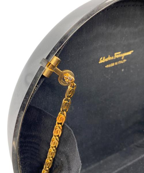 Salvatore Ferragamo（サルヴァトーレ フェラガモ）Salvatore Ferragamo (サルヴァトーレ フェラガモ) チェーンショルダーバッグ ブラックの古着・服飾アイテム