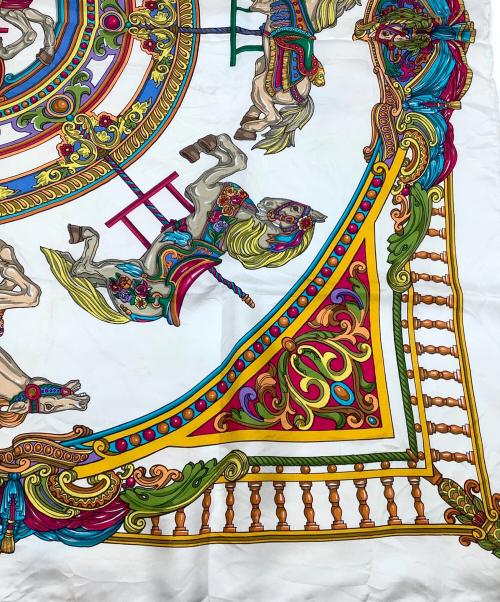 GUCCI（グッチ）GUCCI (グッチ) スカーフの古着・服飾アイテム