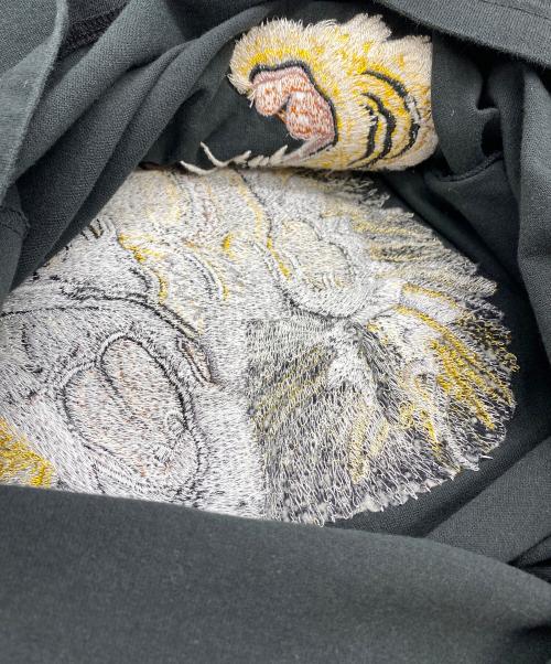 東洋エンタープライズ（トウヨウエンタープライズ）東洋エンタープライズ (トウヨウエンタープライズ) SUKA T-SHIRT EMBROIDERED “TIGER HEAD” ブラック サイズ:SIZE Mの古着・服飾アイテム