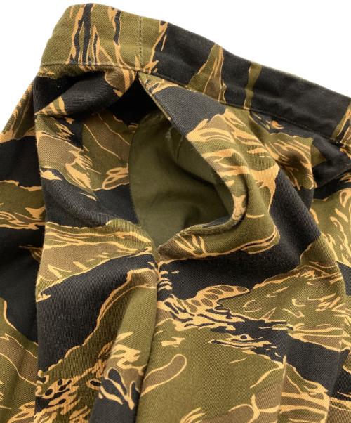 BEAMS BOY（ビームスボーイ）BEAMS BOY (ビームスボーイ) BUZZ RICKSON'S (バズリクソンズ) タイガーストライプロングスカート ブラウン×グリーン サイズ:SIZE Freeの古着・服飾アイテム