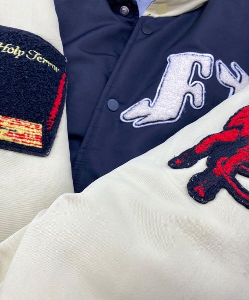 FUCKING AWESOME（ファッキンオーサム）FUCKING AWESOME (ファッキンオーサム) リバーシブル中綿ジャケット ブラック×ベージュ サイズ:SIZE Mの古着・服飾アイテム