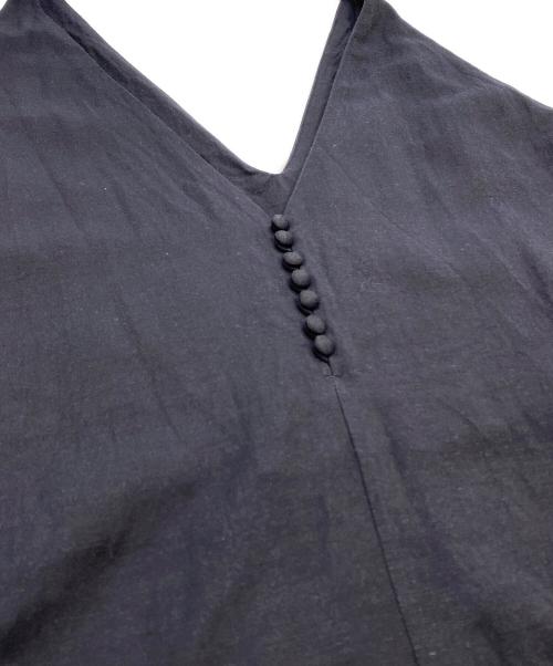SACRA（サクラ）SACRA (サクラ) ノースリーブ・キャミソールワンピース ブラック サイズ:SIZE 38の古着・服飾アイテム