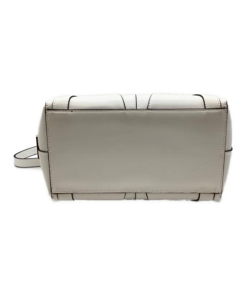 CHARLES & KEITH（チャールズアンドキース）CHARLES & KEITH (チャールズ＆キース) トートバッグ ホワイト 未使用品の古着・服飾アイテム