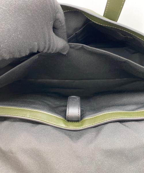 COACH（コーチ）COACH (コーチ) サリバンポートフォリオ ブリーフ グリーンの古着・服飾アイテム