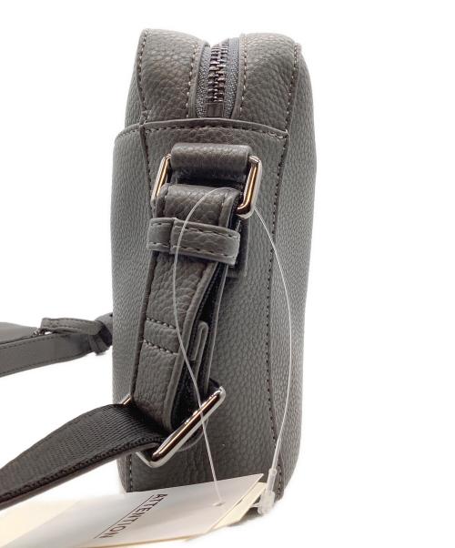 SHIPS any（シップスエニィ）SHIPS any (シップスエニィ) スプリット レザーミニ ショルダーバッグ グレーの古着・服飾アイテム