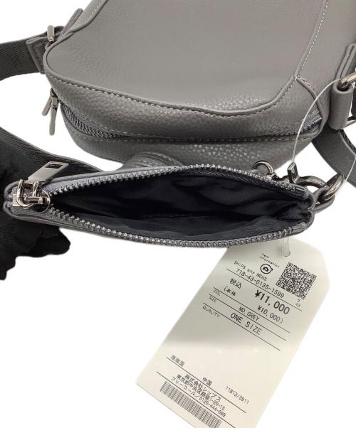 SHIPS any（シップスエニィ）SHIPS any (シップスエニィ) スプリット レザーミニ ショルダーバッグ グレーの古着・服飾アイテム