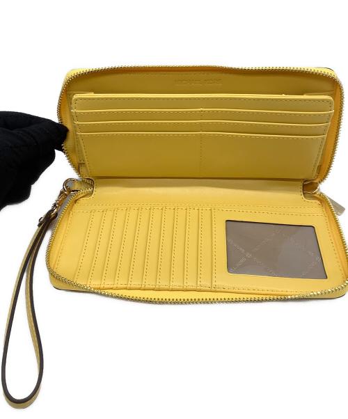 MICHAEL KORS（マイケル・コース）MICHAEL KORS (マイケル・コース) 長財布 イエローの古着・服飾アイテム