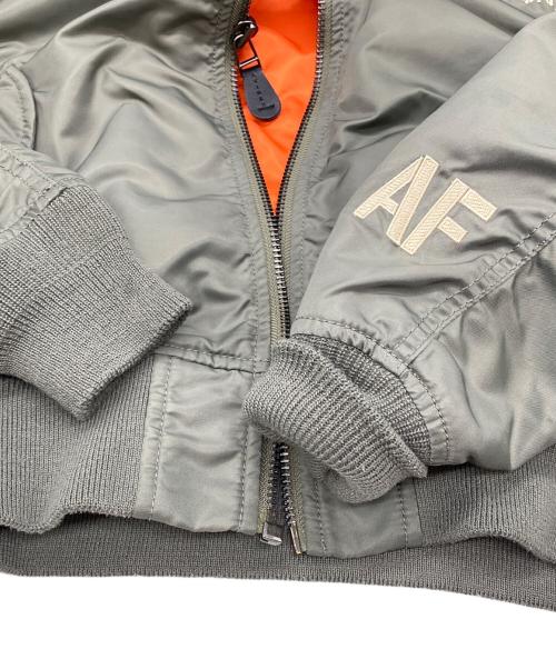 AVIREX（アヴィレックス）AVIREX (アヴィレックス) FLYING CIRCUS TYPE MA-1 オリーブ サイズ:SIZE Lの古着・服飾アイテム