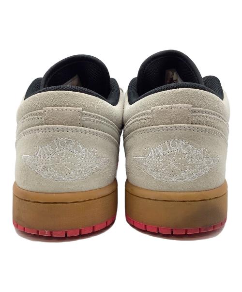 NIKE（ナイキ）NIKE (ナイキ) AIR JORDAN 1 LOW アイボリー サイズ:27cmの古着・服飾アイテム