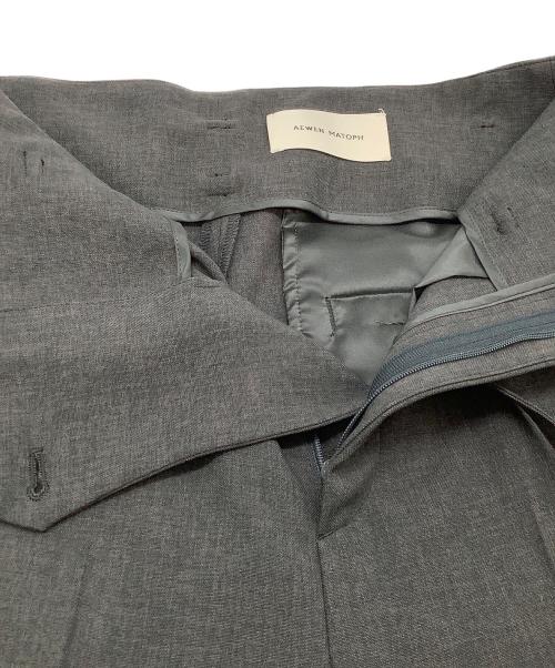 AEWEN MATOPH（イウエン マトフ）AEWEN MATOPH (イウエン マトフ) ハイウエスト ベルト フレアパンツ グレー サイズ:SIZE 38 未使用品の古着・服飾アイテム