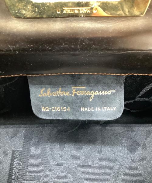 Salvatore Ferragamo（サルヴァトーレ フェラガモ）Salvatore Ferragamo (サルヴァトーレ フェラガモ) ハンドバッグ ブラウンの古着・服飾アイテム