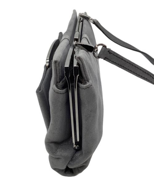 Salvatore Ferragamo（サルヴァトーレ フェラガモ）Salvatore Ferragamo (サルヴァトーレ フェラガモ) ショルダーポーチ グレーの古着・服飾アイテム