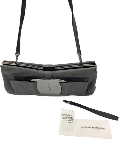 Salvatore Ferragamo（サルヴァトーレ フェラガモ）Salvatore Ferragamo (サルヴァトーレ フェラガモ) ショルダーポーチ グレーの古着・服飾アイテム