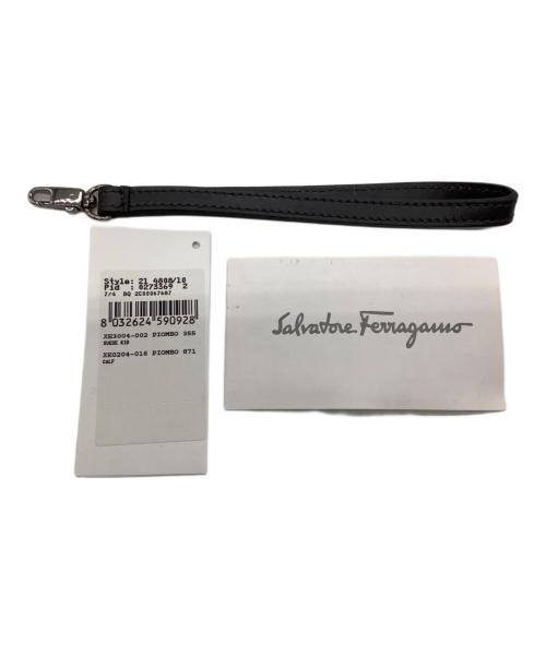 Salvatore Ferragamo（サルヴァトーレ フェラガモ）Salvatore Ferragamo (サルヴァトーレ フェラガモ) ショルダーポーチ グレーの古着・服飾アイテム