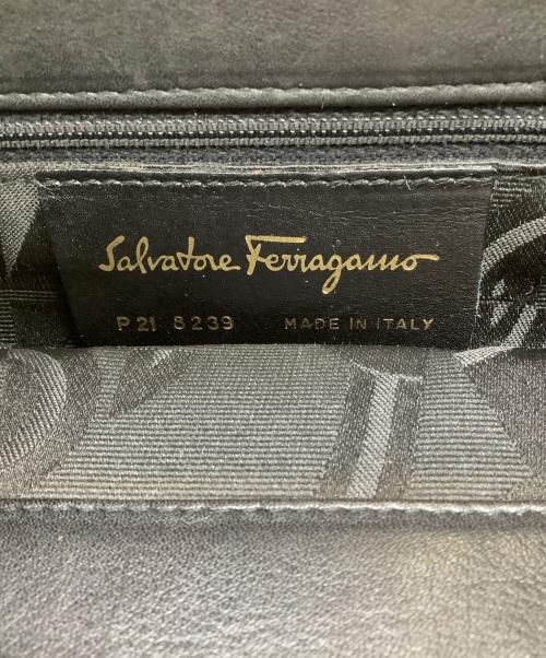 Salvatore Ferragamo（サルヴァトーレ フェラガモ）Salvatore Ferragamo (サルヴァトーレ フェラガモ) ショルダーバッグ ブラックの古着・服飾アイテム