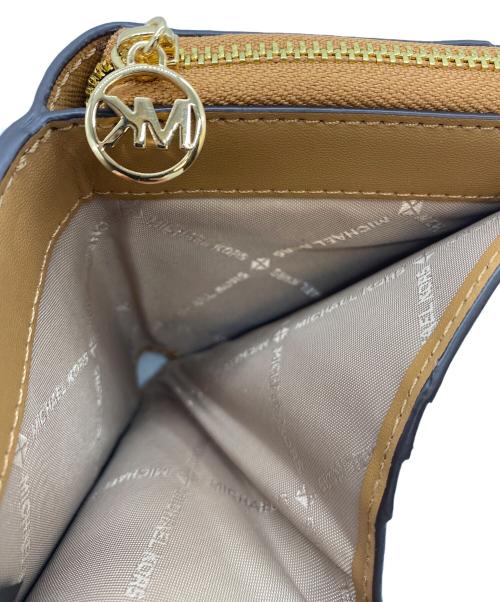 MICHAEL KORS（マイケル・コース）MICHAEL KORS (マイケル・コース) 2つ折り財布 キャメルの古着・服飾アイテム