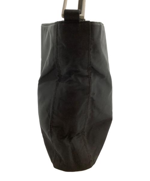 PRADA（プラダ）PRADA (プラダ) ワンショルダーバッグ ブラックの古着・服飾アイテム