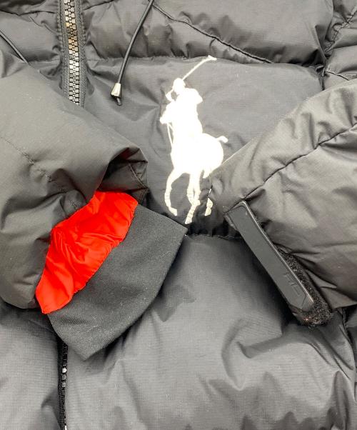 POLO RALPH LAUREN（ポロ・ラルフローレン）POLO RALPH LAUREN (ポロ・ラルフローレン) フーデッドダウンジャケット ブラック×レッド×ホワイトポニー サイズ:SIZE US Lの古着・服飾アイテム