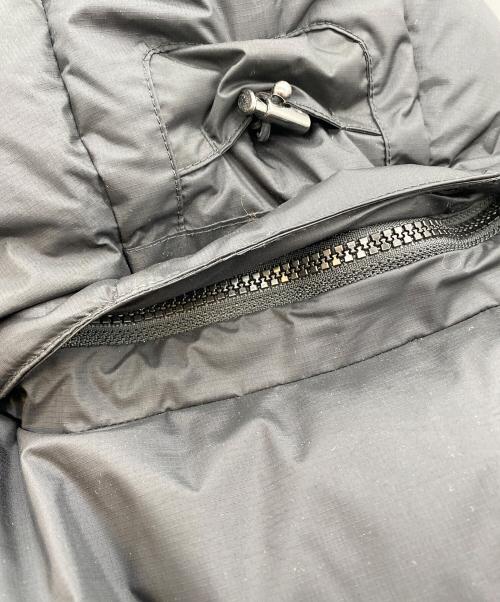 POLO RALPH LAUREN（ポロ・ラルフローレン）POLO RALPH LAUREN (ポロ・ラルフローレン) フーデッドダウンジャケット ブラック×レッド×ホワイトポニー サイズ:SIZE US Lの古着・服飾アイテム