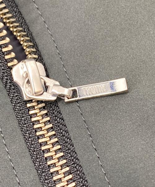 TRUNK（トランク）TRUNK (トランク) ラミネートタフタカジュアルジャケット グレー サイズ:SIZE 40の古着・服飾アイテム