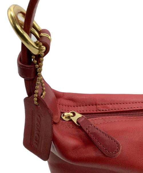 COACH（コーチ）COACH (コーチ) ワンショルダーバッグ　OLD COACH（オールド　コーチ） レッドの古着・服飾アイテム