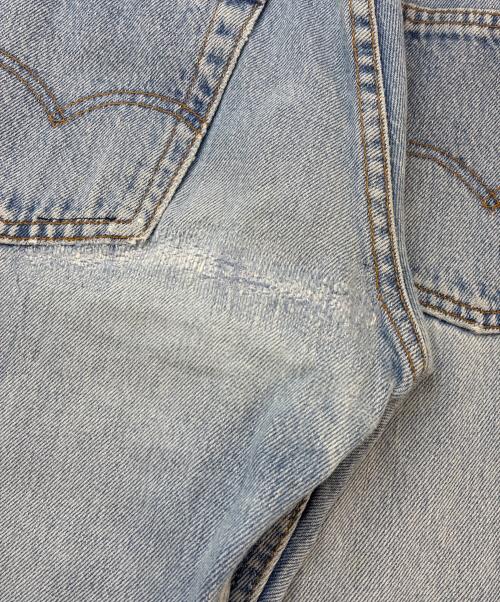 LEVI'S（リーバイス）LEVI'S (リーバイス) 90's レギュラーストレートジーンズ ライトインディゴ サイズ:W28×L34の古着・服飾アイテム