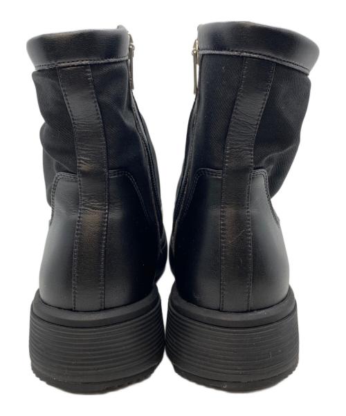 asics（アシックス）asics (アシックス) サイドゴアブーツ　ペダラ コンフェザー ブラック サイズ:22.5の古着・服飾アイテム