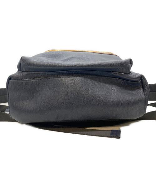 PAUL SMITH（ポールスミス）Paul Smith (ポールスミス) レザーリュック ネイビーの古着・服飾アイテム