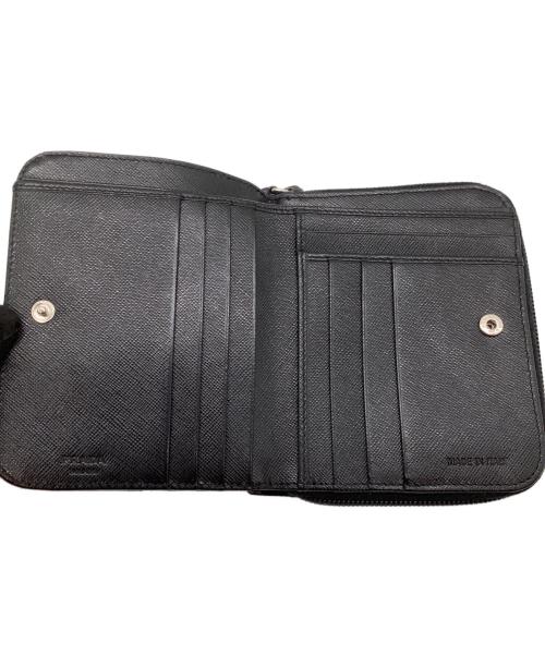 PRADA（プラダ）PRADA (プラダ) 2つ折り財布 ブラックの古着・服飾アイテム