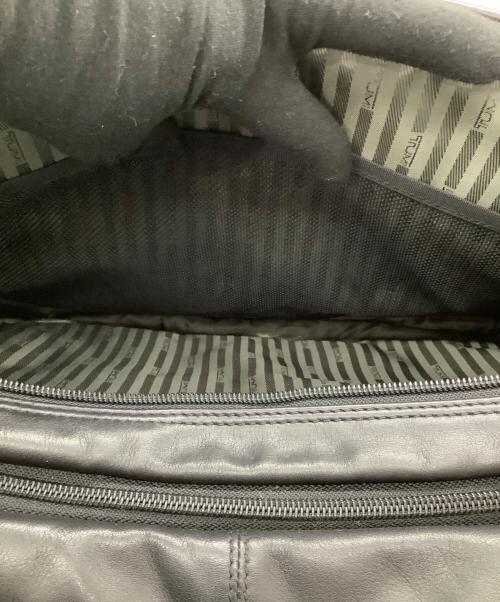 TUMI（トゥミ）TUMI (トゥミ) ビジネスバッグ ブラックの古着・服飾アイテム