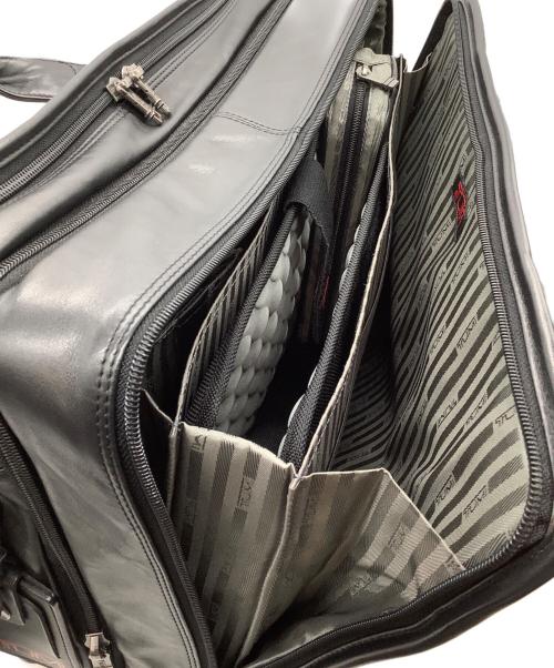 TUMI（トゥミ）TUMI (トゥミ) ビジネスバッグ ブラックの古着・服飾アイテム