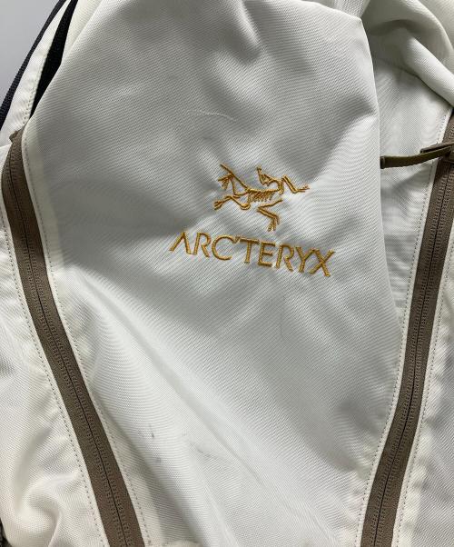 ARC'TERYX（アークテリクス）ARC'TERYX (アークテリクス) BEAMS (ビームス) MANTIS26 BACK PACK ホワイトの古着・服飾アイテム