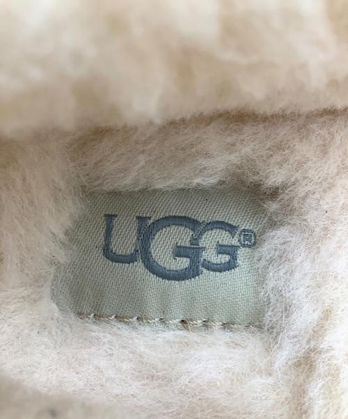 UGG（アグ）UGG (アグ) Ansley モカシンシューズ ライトグレー サイズ:SIZE 25cmの古着・服飾アイテム