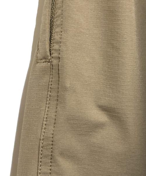 GRAMICCI（グラミチ）GRAMICCI (グラミチ) BEAMS BOY (ビームスボーイ) 25SS 別注 イージーパンツ ベージュ サイズ:Freeの古着・服飾アイテム