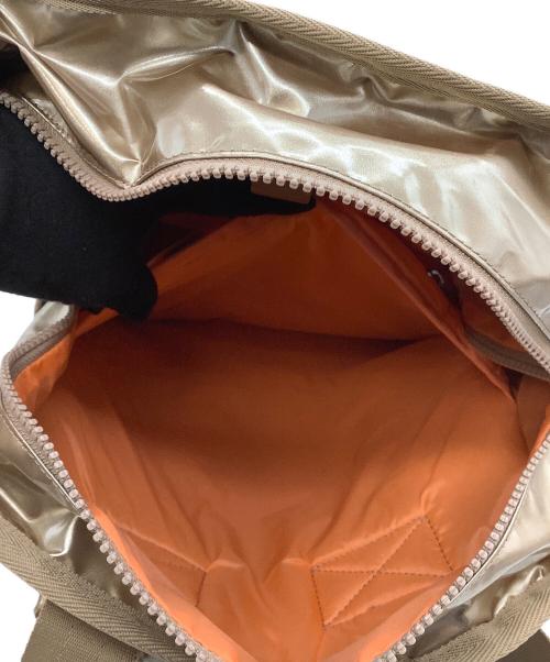 LeSportsac（レスポートサック）LeSportsac (レスポートサック) ひとりっぷ (ヒトリップ) リュック ゴールドの古着・服飾アイテム