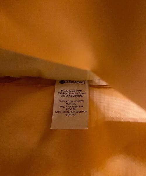 LeSportsac（レスポートサック）LeSportsac (レスポートサック) ひとりっぷ (ヒトリップ) リュック ゴールドの古着・服飾アイテム