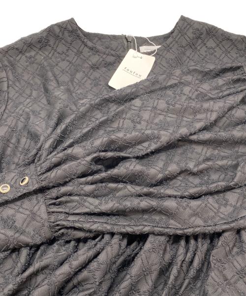 foufou（フーフー ザドレス）foufou (フーフー) 2023 pokopoko jacquard volume one piece ブラック サイズ:SIZE 0 未使用品の古着・服飾アイテム
