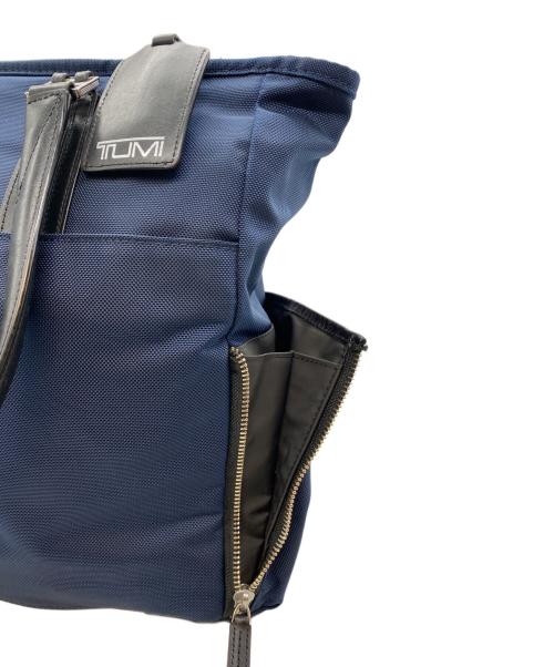 TUMI（トゥミ）TUMI (トゥミ) ビジネスバッグ ネイビーの古着・服飾アイテム
