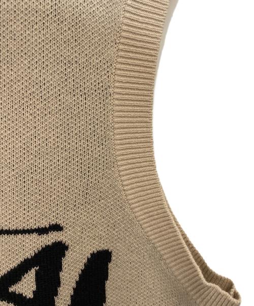 stussy（ステューシー）stussy (ステューシー) Smooth Stock Knit Vest ベージュ サイズ:SIZE Mの古着・服飾アイテム