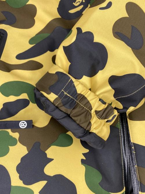 A BATHING APE（ア ベイシング エイプ）A BATHING APE (ア ベイシング エイプ) GORE-TEX 1ST CAMO HOODIE DOWN JACKET カーキ×グリーン サイズ:SIZE Sの古着・服飾アイテム