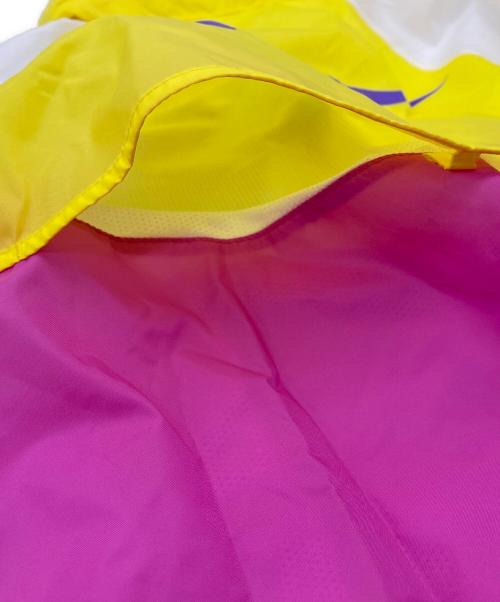 NIKE（ナイキ）NIKE (ナイキ) PACKABLE HOOD WINDBREAKER イエロー×ピンク サイズ:SIZE US S 未使用品の古着・服飾アイテム