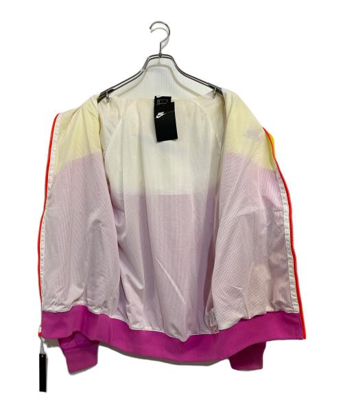 NIKE（ナイキ）NIKE (ナイキ) PACKABLE HOOD WINDBREAKER イエロー×ピンク サイズ:SIZE US S 未使用品の古着・服飾アイテム