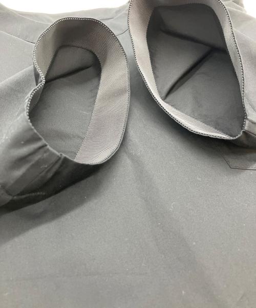 sacai（サカイ）sacai (サカイ) 半袖ブラウス ブラック サイズ:SIZE 3の古着・服飾アイテム