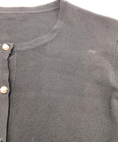 Aveniretoile（アベニールエトワール）Aveniretoile (アベニールエトワール) 25SS パールボタンニットカーディガン ブラック サイズ:SIZE 38の古着・服飾アイテム