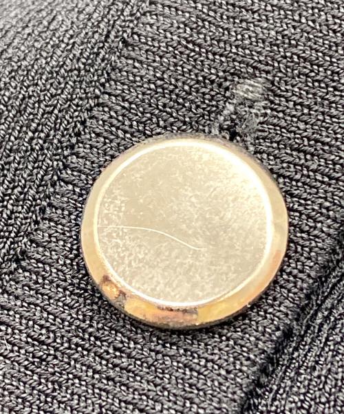 M-PREMIER COUTURE（エムプルミエクチュール）M-PREMIER COUTURE (エムプルミエクチュール) 25SS UVカットメタルボタン半袖ニットカーディガン ブラック サイズ:SIZE 38の古着・服飾アイテム